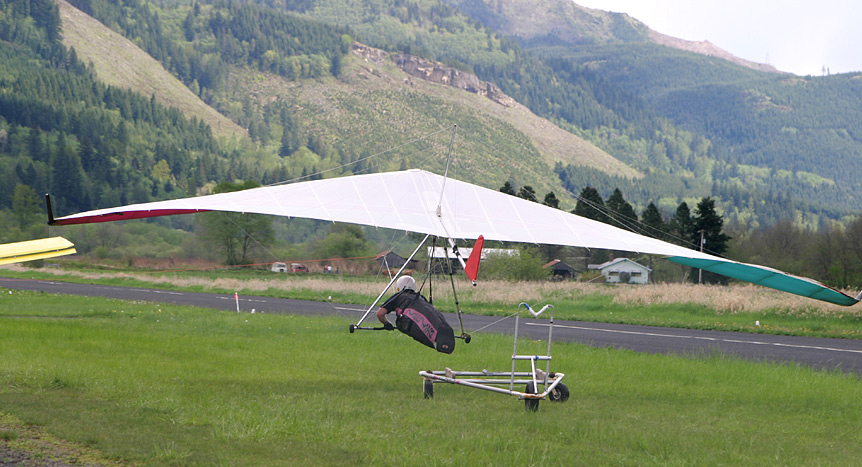 Hang Gliding Aerotow Launch